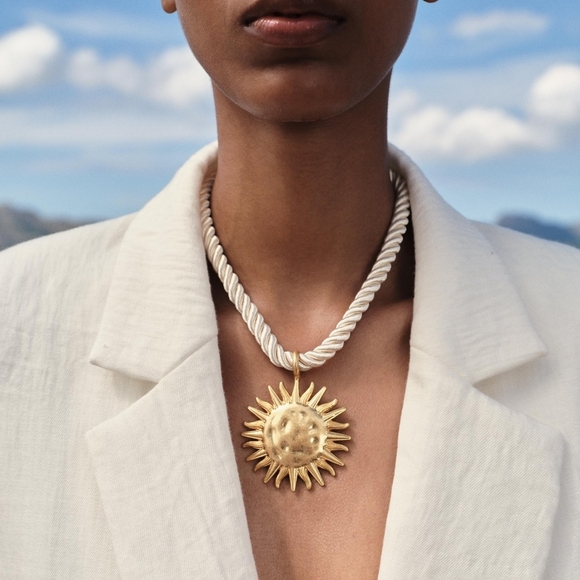 Nwt Sun Necklace - Picture 6 of 6